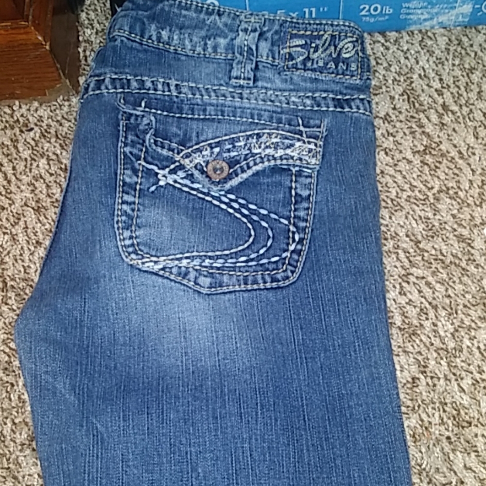 Women's size W30 L31 Silver jeans